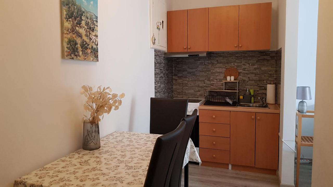 Apartman Lara Apartment Rijeka Exterior photo
